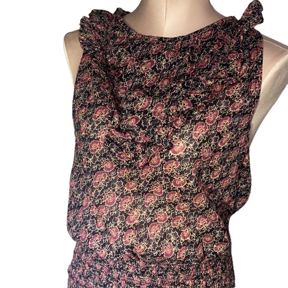 Free People sleeveless dress. Floral print on black. Size S. Stretchy skirt. - Picture 3 of 9